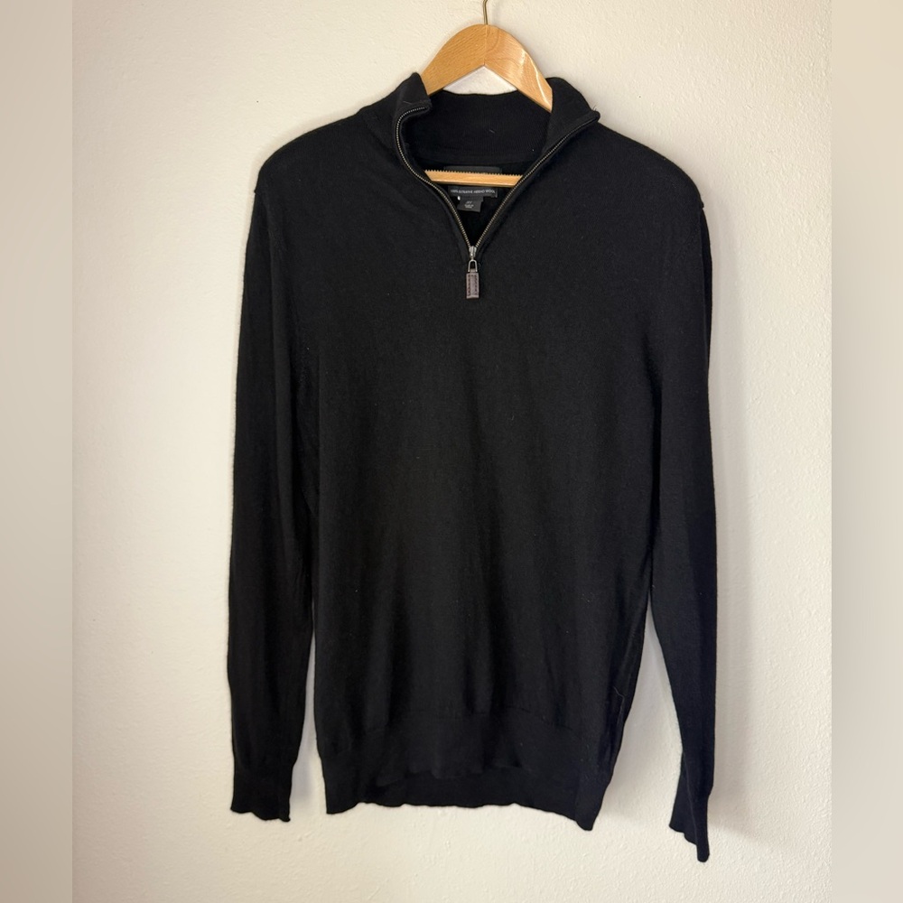 Tahari Merino Wool Black 1/4 Zip Sweater size L